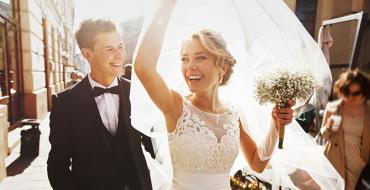 Wedding guests shuttle by charter bus in the Bay Area